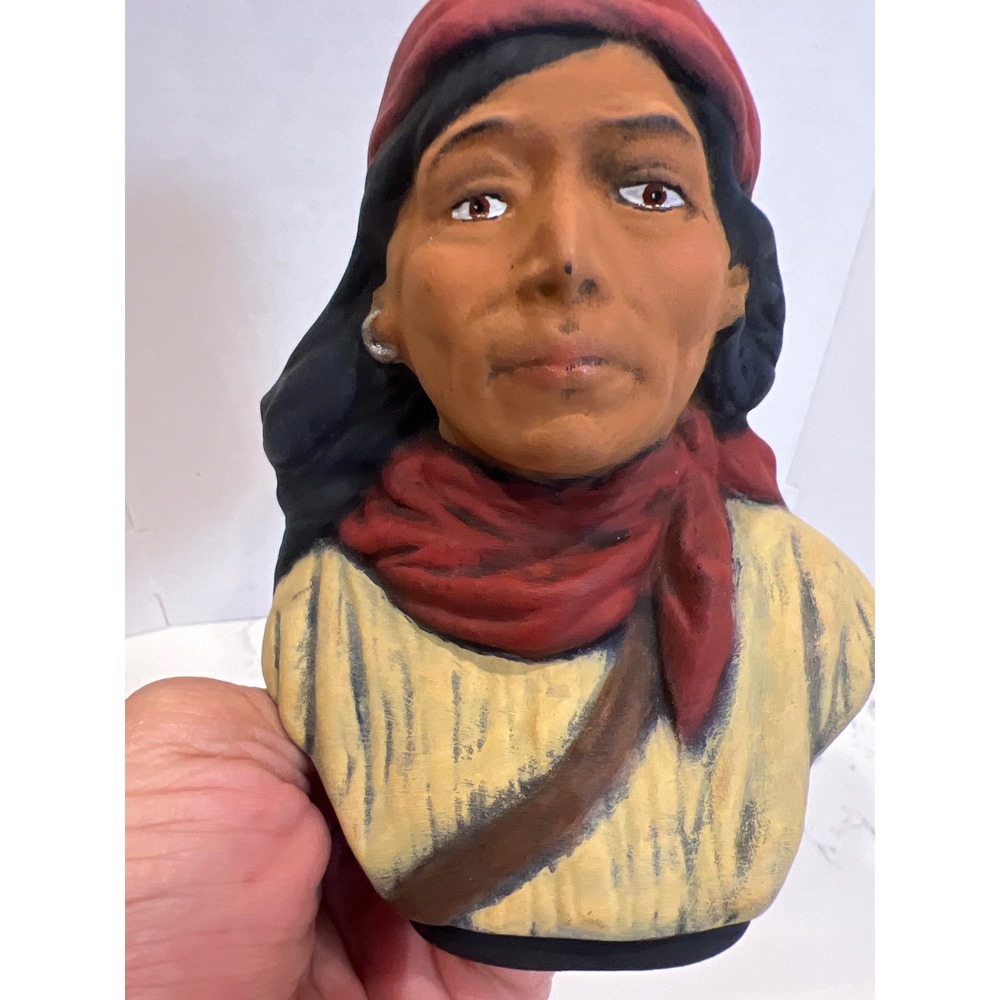 Native American Woman Ceramic Bust Hand Painted -Scioto Mold 1987‎ - Picture 2 of 7